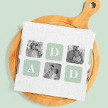 Linge De Cuisine Photo Collage moderne Mint & Happy FathersDay Cade<br><div class="desc">En ce qui concerne un cadeau de Fête des pères heureux, une menthe photo de collage moderne pourrait être une excellente option si votre père aime la photographie ou a un intérêt particulier pour l'art. Vous pouvez choisir une sélection de photos qui ont un sens pour lui, comme des portraits...</div>