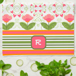 Linge De Cuisine Pink Fun Chic Monogramme Floral initial rayé<br><div class="desc">Chic rose floral Personnalisé Initiale moderne serviette de cuisine. Ces serviettes de cuisine colorées sont parfaites pour ajouter un peu de couleur à votre cuisine. Associez-le avec une bouteille de vin et il fait un grand cadeau personnalisé pour vos amis, famille, collègues, voisins, etc... Pour plus d'idées cadeaux, n'oubliez pas...</div>