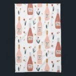 Linge De Cuisine Rose TOUTE la journée amateurs de vin motif<br><div class="desc">Découvrez cette serviette magnifique avec une illustration amusante du vin. Customisez avec votre texte. Fait un grand cadeau de ménage! Consultez ma boutique pour plus de designs et de couleurs aussi!</div>