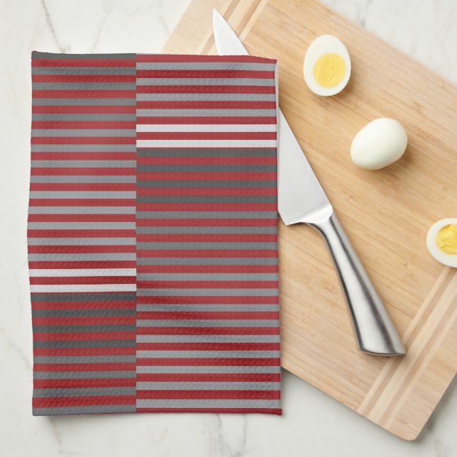 Linge De Cuisine Rouges, Gris, Noirs, Rayures Blanches (Quart Plié)