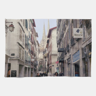 Linge De Cuisine Rue de Bayonne