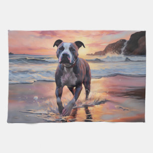 Linge De Cuisine Sandy American Staffordshire sur la plage au couch