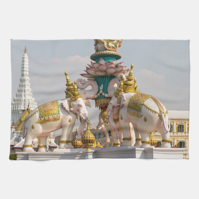 Linge De Cuisine Statue d'éléphants roses Bangkok Thaïlande (Horizontal)