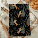 Linge De Cuisine "Tigre de Noël Vintage avec arbre de Noël Noir<br><div class="desc">Ajoutez une touche ludique mais élégante à votre cuisine de vacances avec le tigre de Noël Vintage avec le serviette de cuisine Noir Arbre de Noël. Dotée d'un magnifique dessin de tigre vintage associé à un arbre de Noël joliment décoré sur un arrière - plan noir élégant, cette serviette allie...</div>