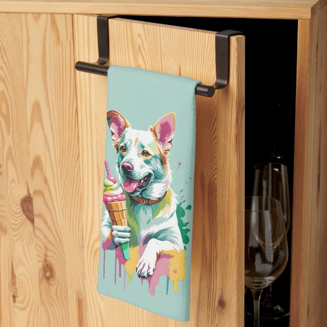 Linge De Cuisine Un chien heureux mangeant une glace (Pliage en tiers)