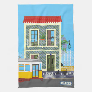 Linge De Cuisine Vieille maison de Lisbonne avec chats et tramway j