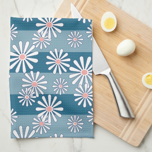 Linge De Cuisine White chamomile flowers on striped blue background (Quart Plié)