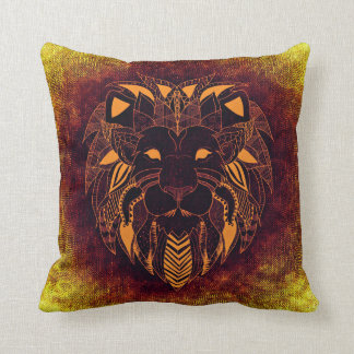 Lion de front, coussin ornemental de lion