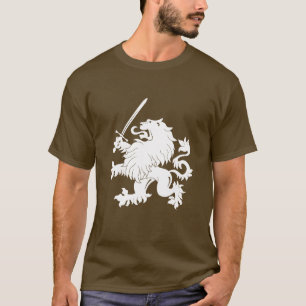 Lion effréné avec le T-shirt d'héraldique d'épée
