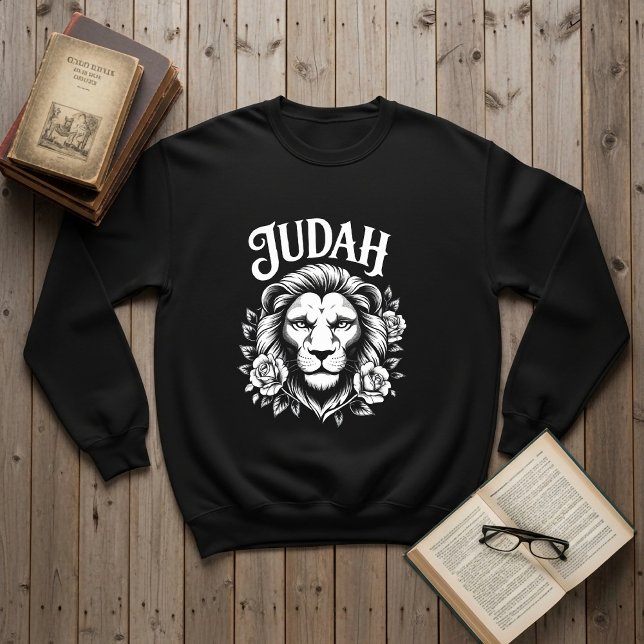 Lion of Judah, Christian faith sweatshirt  (Créateur téléchargé)