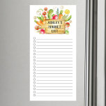 Liste d'épicerie Bloc-notes magnétique<br><div class="desc">Liste de marché liste d'épicerie design avec une planche à bois aquarelle avec des légumes frais personnalisés avec votre nom.</div>