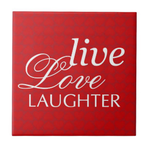 Live Love Laughn mots coeur rouge carreau
