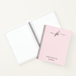 Livre de croquis de monogramme rose