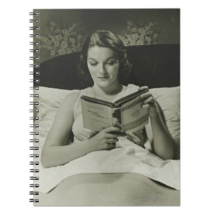 Livre de lecture de femme