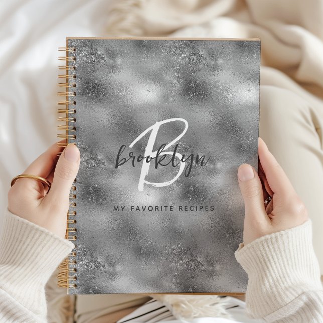 Livre de recettes à monogramme argenté Glam (Créateur téléchargé)
