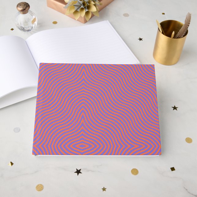 Livre d'or à rayures ondulées graphiques – Mini Mo (Recto ouvert)