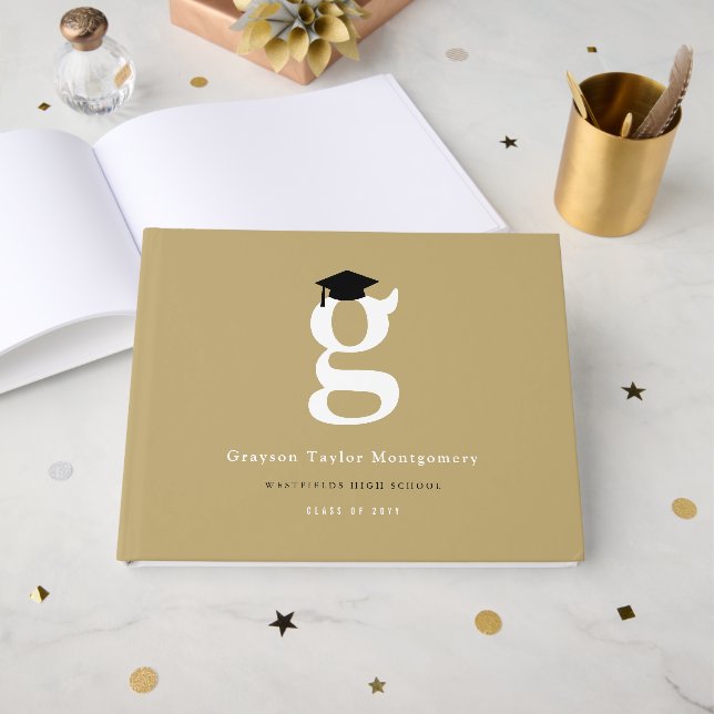 Livre D'or Classic Monogram G And Graduation Cap Grad Party (Recto ouvert)
