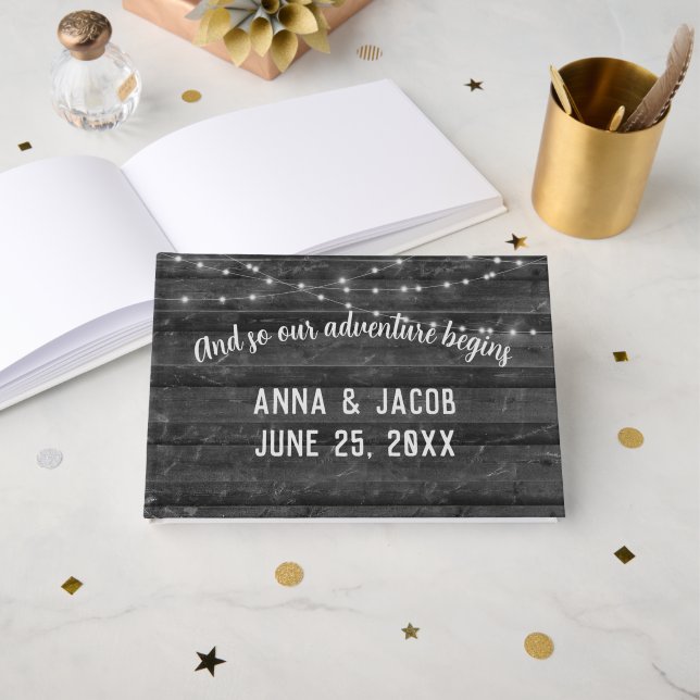 Livre d'or de mariage en bois gris foncé avec guir (Recto ouvert)