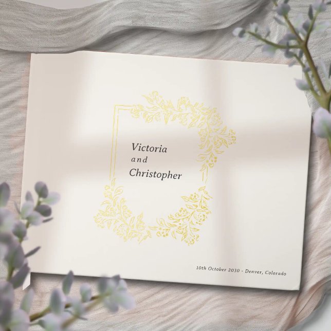 Livre D'or Élégant Floral Crest Classic Botanical Mariage (Elegant Romantic Wedding Guest Book with Gold Foil)