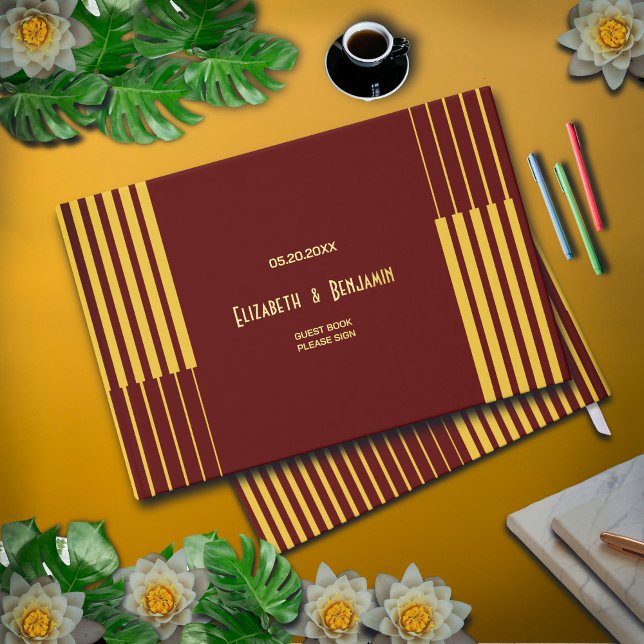 Livre D'or Élégant Mariage moderne Gold Script rouge (Elegant Modern Gold Script Red Wedding Foil Guest Book makes a great keepsake of good wishes. )
