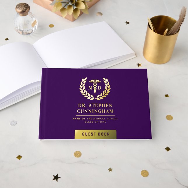 Livre D'or Fête de graduation de l'école MD Med (Recto ouvert)