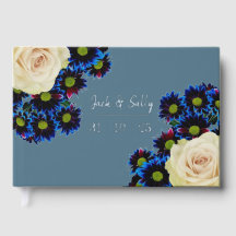 Mariage floral bleu et blanc
