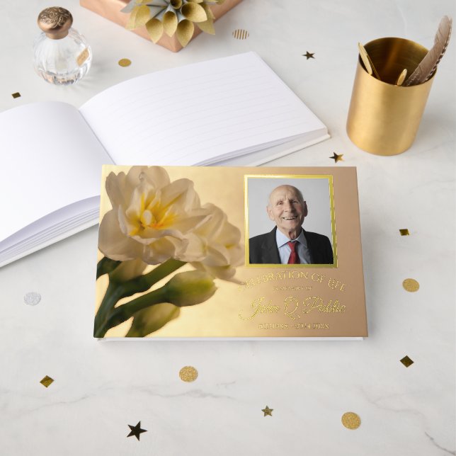 Livre D'or Mémorial de la Double Daffodile blanche (Recto ouvert)