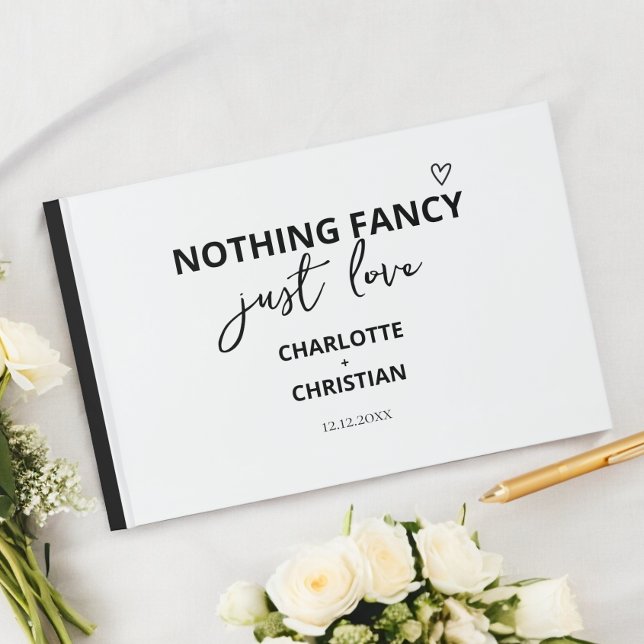 Livre D'or Nothing (Nothing Fancy Just Love Wedding Guest Book from Ricaso. A simple modern design for the trendy couple)