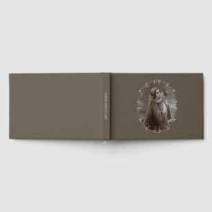 Livre D'or Vierge vintage et enfant avec cadre argenté