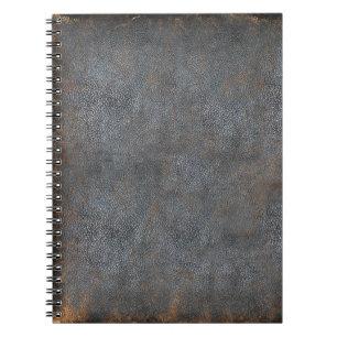 Livre en cuir affligé par antiquité