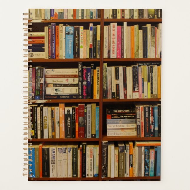 Livres dans la bibliothèque (Devant)