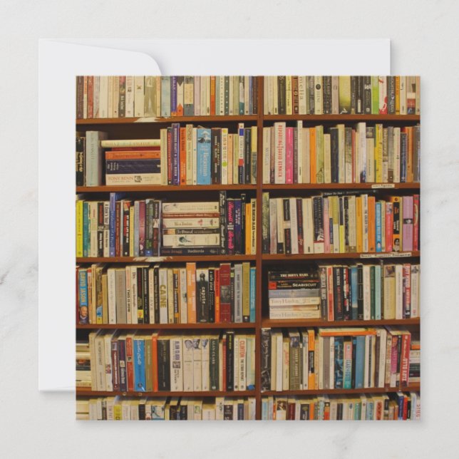 Livres dans la bibliothèque (Devant)