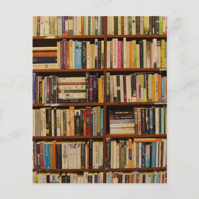 Livres dans la bibliothèque (Devant)