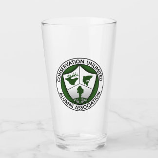 Logo CUAA sur un verre à pinte
