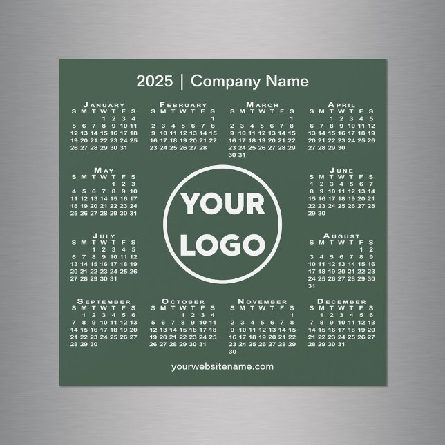 Logo de l'entreprise 2025 Calendrier sur le aimant (2025 Calendar Company Logo on Forest Green Magnet in situ)