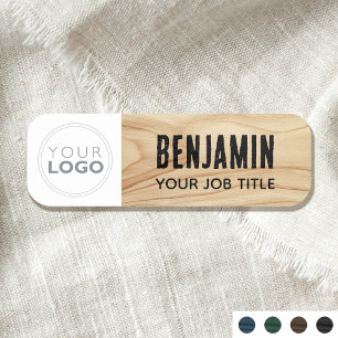 Logo de l'entreprise sur badge en bois rustique no