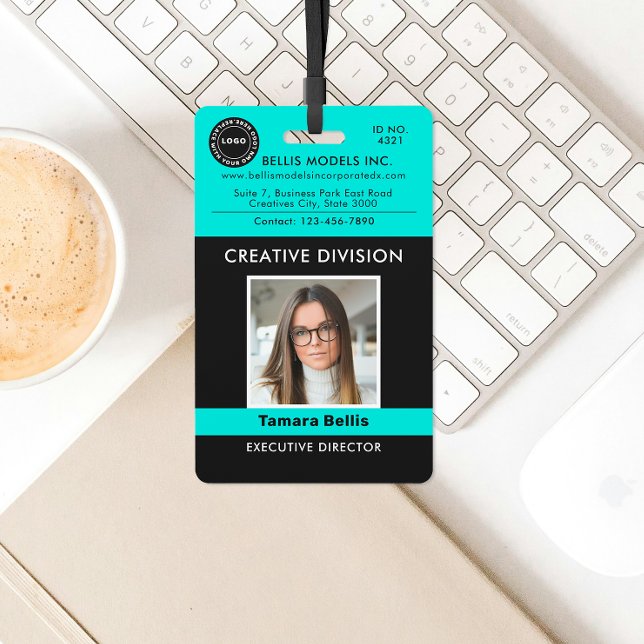 Logo moderne, Badge de la société QR (Créateur téléchargé)