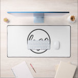 Logo noir blanc simple et personnalisé Business Mo<br><div class="desc">Simple tapis de bureau noir et blanc avec votre logo d'entreprise.</div>