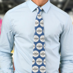 Logo personnalisé de couleur sur cravate d'affaire