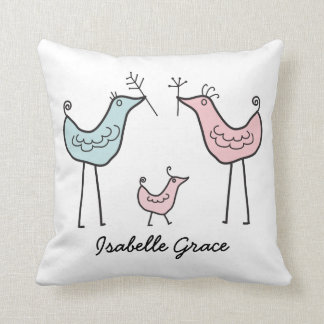 L'oiseau moderne de bébé a personnalisé le coussin