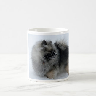 Lola dans le blanc classique d'hiver tasse de 11