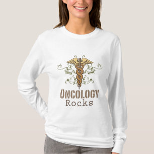 L'oncologie bascule le long T-shirt de douille