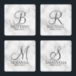 Lot De Dessous-de-verres Élégant Marbre blanc Élégante domestique personnal<br><div class="desc">Elégant cadeau de demoiselle d'honneur personnalisé avec monogramme personnalisé en gris élégant style de police de script avec nom et titre de demoiselle d'honneur en gris classique style de police serif sur arrière - plan de marbre blanc. Aussi parfait pour Maid of Honor, Flower Girl, Mother of the Bride et...</div>