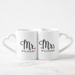 Lot De Mugs Script tendance Mr et Mrs.<br><div class="desc">Adorable correspondant à son design et à son qui peut être personnalisé avec vos noms,  date mariage,  ou tout texte de votre choix.</div>
