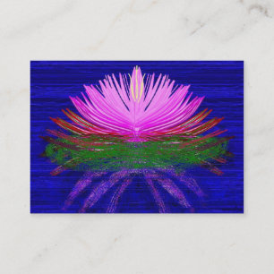 Lotus rose sur le carte de visite de l'eau bleue