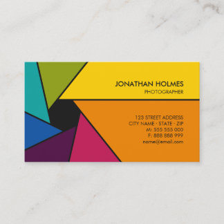 L'ouverture colore le carte de visite de
