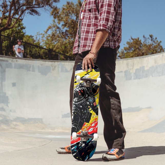 Lové dans l'espace : Cosmic Adventure Skateboard (Extérieur 2)