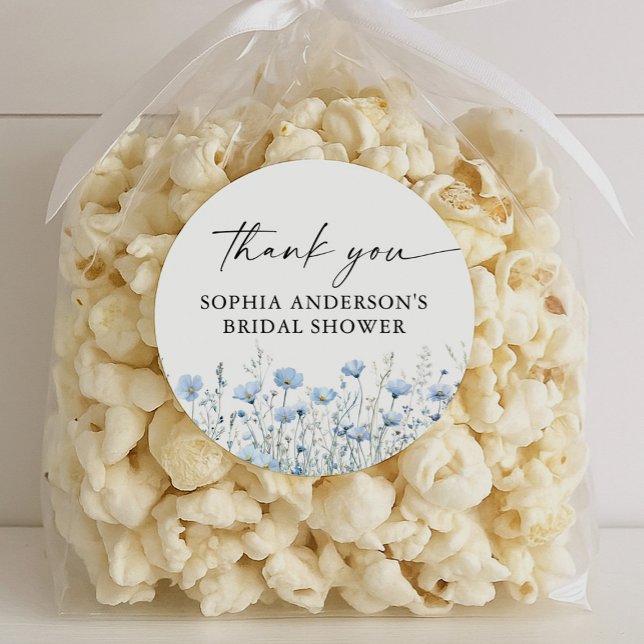 Love in Bloom Bridal Shower Round Favor Stickers (Créateur téléchargé)