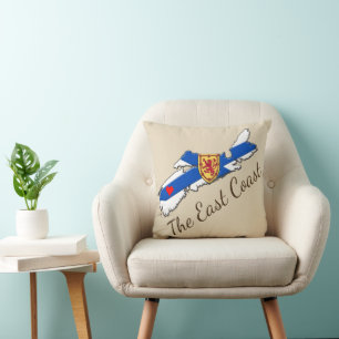 Love The East Coast Heart Nova scotia coussin