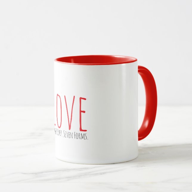 Love - Un cœur. Mug Sept Formes (Devant droit)